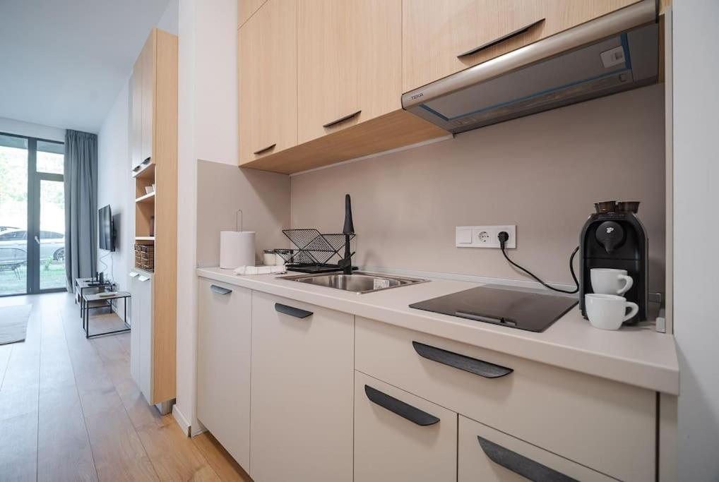 Mycampus 1 Bdrm, Stay 4, Free Parking, Garden, Self Check-In Sofia Exterior photo